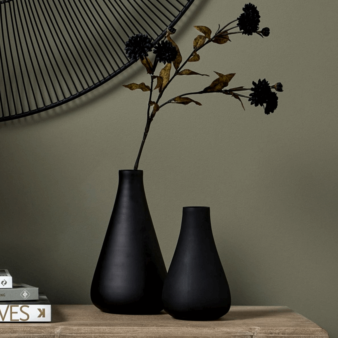 Black Tapered  Short Glass Vase-4